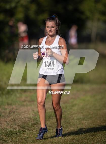 Thumbnail 1 in Fleet Feet Relays photogallery.