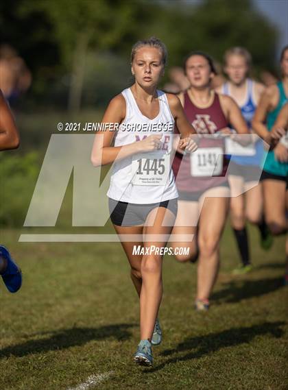 Thumbnail 3 in Fleet Feet Relays photogallery.