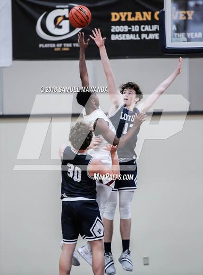 Thumbnail 3 in Oaks Christian vs Loyola HS (17th Annual Rose City Round Ball Classic) photogallery.