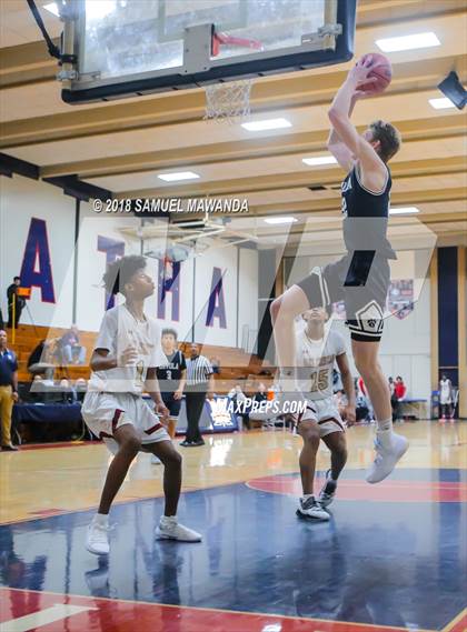 Thumbnail 3 in Oaks Christian vs Loyola HS (17th Annual Rose City Round Ball Classic) photogallery.