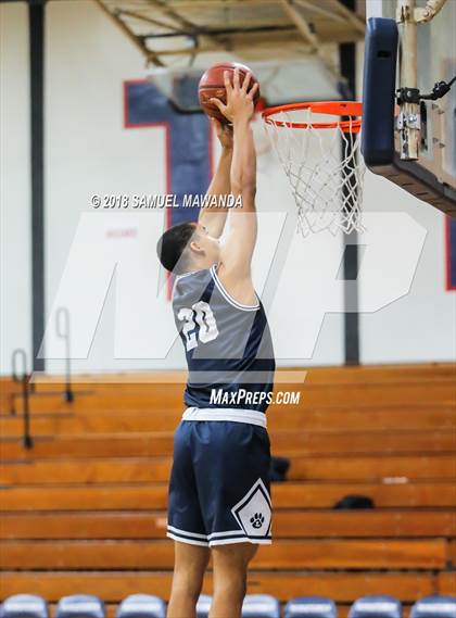 Thumbnail 1 in Oaks Christian vs Loyola HS (17th Annual Rose City Round Ball Classic) photogallery.
