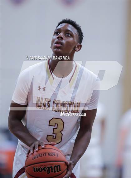 Thumbnail 1 in Oaks Christian vs Loyola HS (17th Annual Rose City Round Ball Classic) photogallery.