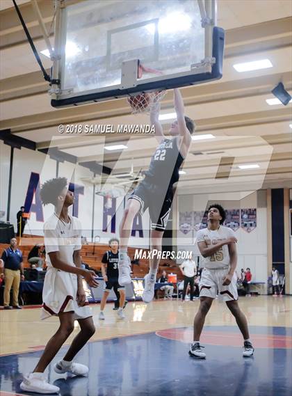 Thumbnail 3 in Oaks Christian vs Loyola HS (17th Annual Rose City Round Ball Classic) photogallery.