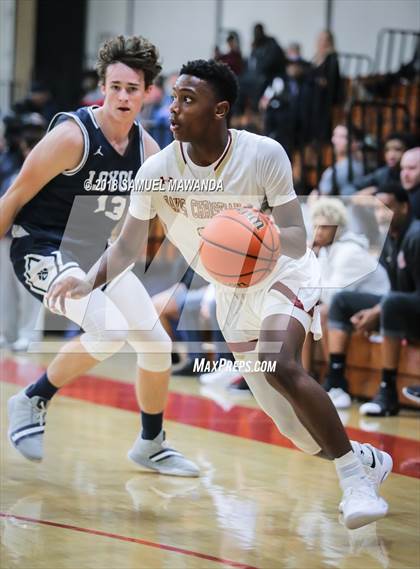 Thumbnail 3 in Oaks Christian vs Loyola HS (17th Annual Rose City Round Ball Classic) photogallery.