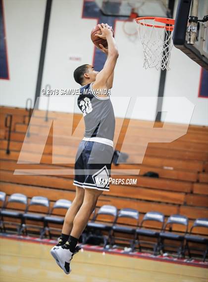 Thumbnail 2 in Oaks Christian vs Loyola HS (17th Annual Rose City Round Ball Classic) photogallery.