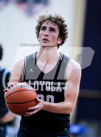 Thumbnail 1 in Oaks Christian vs Loyola HS (17th Annual Rose City Round Ball Classic) photogallery.