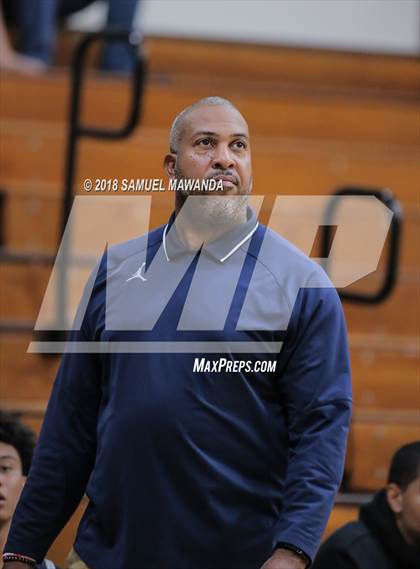 Thumbnail 3 in Oaks Christian vs Loyola HS (17th Annual Rose City Round Ball Classic) photogallery.