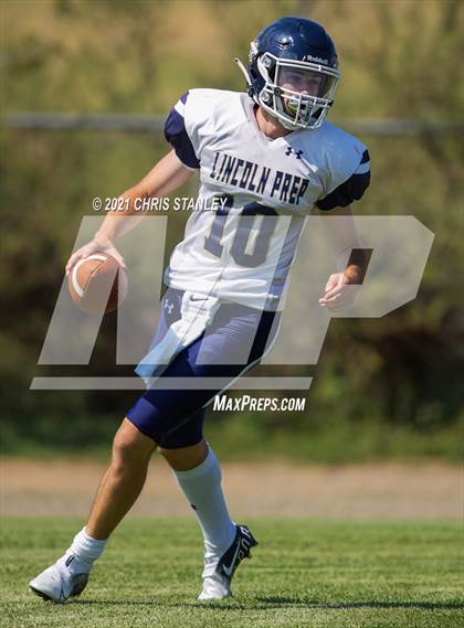 Thumbnail 1 in Lincoln Prep @ Mayer photogallery.