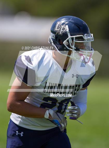 Thumbnail 1 in Lincoln Prep @ Mayer photogallery.