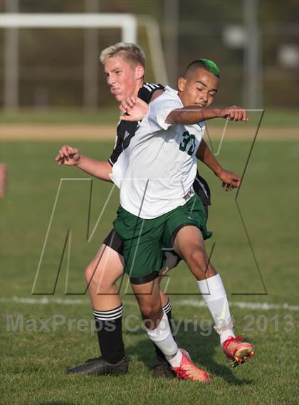 Thumbnail 1 in Commack vs William Floyd photogallery.