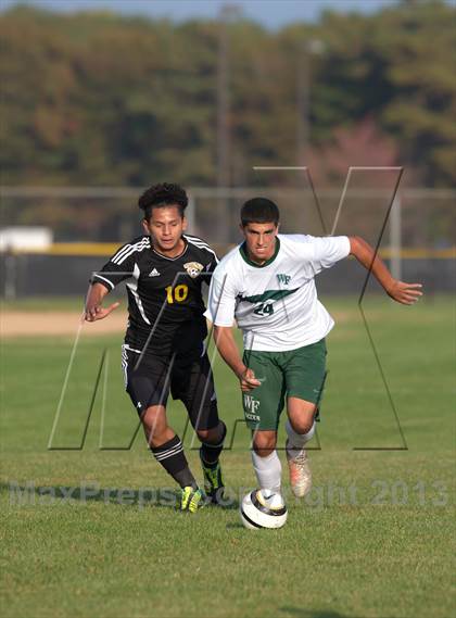 Thumbnail 3 in Commack vs William Floyd photogallery.