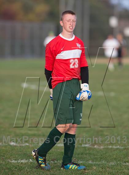 Thumbnail 3 in Commack vs William Floyd photogallery.