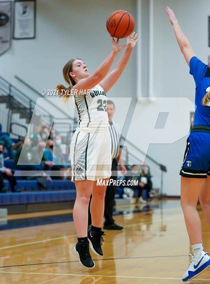 Thumbnail 1 in Frankfort vs. Monrovia (IHSAA 3A Sectional 1st Round)  photogallery.
