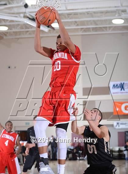 Thumbnail 3 in Etiwanda vs. Archbishop Mitty (MaxPreps Holiday Classic) photogallery.
