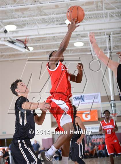 Thumbnail 2 in Etiwanda vs. Archbishop Mitty (MaxPreps Holiday Classic) photogallery.