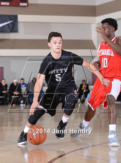 Thumbnail 3 in Etiwanda vs. Archbishop Mitty (MaxPreps Holiday Classic) photogallery.