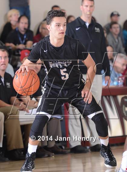 Thumbnail 2 in Etiwanda vs. Archbishop Mitty (MaxPreps Holiday Classic) photogallery.