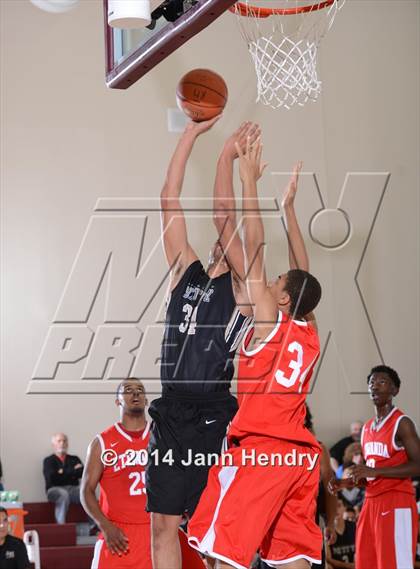 Thumbnail 2 in Etiwanda vs. Archbishop Mitty (MaxPreps Holiday Classic) photogallery.