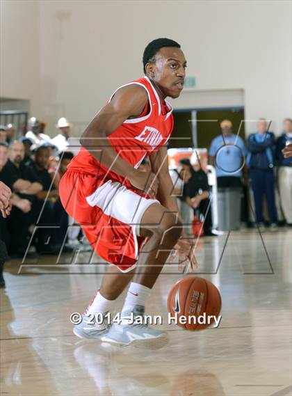 Thumbnail 1 in Etiwanda vs. Archbishop Mitty (MaxPreps Holiday Classic) photogallery.