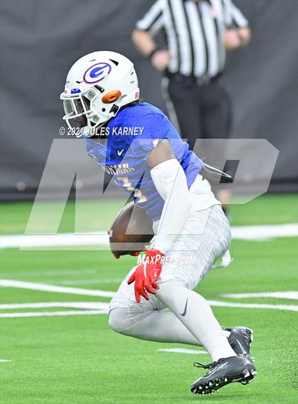Thumbnail 1 in McQueen vs Bishop Gorman (NIAA 5A Championship) photogallery.