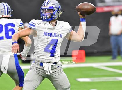 Thumbnail 3 in McQueen vs Bishop Gorman (NIAA 5A Championship) photogallery.