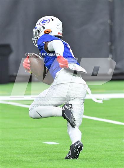 Thumbnail 2 in McQueen vs Bishop Gorman (NIAA 5A Championship) photogallery.