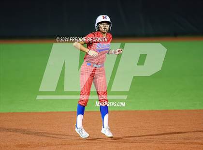 Thumbnail 2 in Midway vs. Kingwood (UIL 6A Softball Semifinal) photogallery.