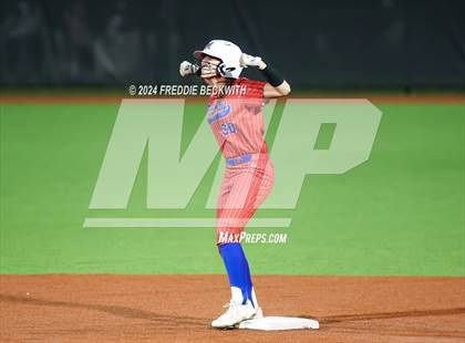Thumbnail 1 in Midway vs. Kingwood (UIL 6A Softball Semifinal) photogallery.
