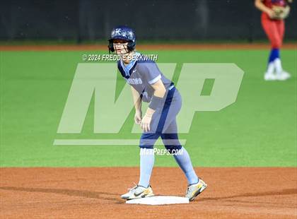 Thumbnail 1 in Midway vs. Kingwood (UIL 6A Softball Semifinal) photogallery.
