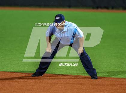 Thumbnail 3 in Midway vs. Kingwood (UIL 6A Softball Semifinal) photogallery.