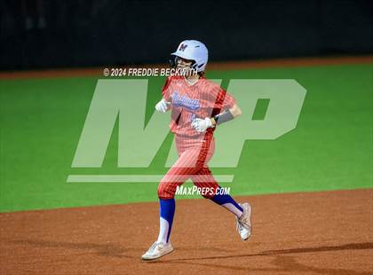 Thumbnail 2 in Midway vs. Kingwood (UIL 6A Softball Semifinal) photogallery.