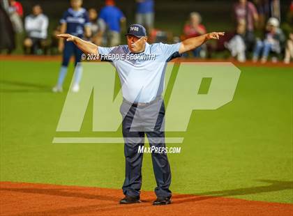 Thumbnail 1 in Midway vs. Kingwood (UIL 6A Softball Semifinal) photogallery.