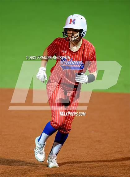Thumbnail 1 in Midway vs. Kingwood (UIL 6A Softball Semifinal) photogallery.