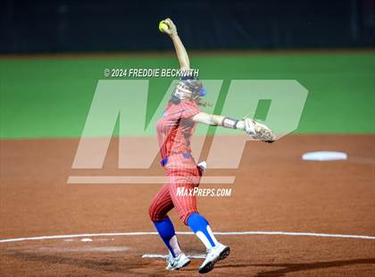 Thumbnail 3 in Midway vs. Kingwood (UIL 6A Softball Semifinal) photogallery.