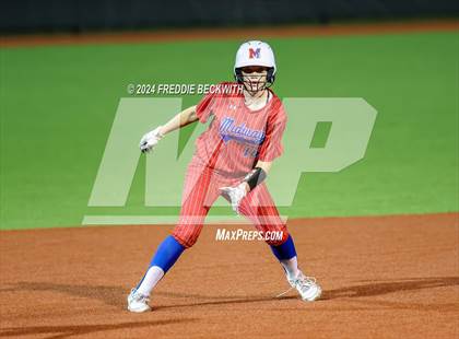 Thumbnail 2 in Midway vs. Kingwood (UIL 6A Softball Semifinal) photogallery.