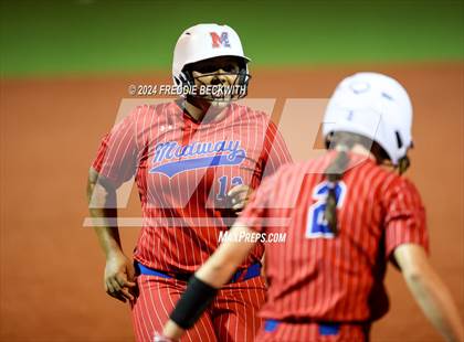 Thumbnail 3 in Midway vs. Kingwood (UIL 6A Softball Semifinal) photogallery.