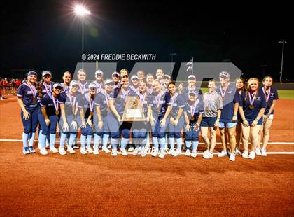 Thumbnail 2 in Midway vs. Kingwood (UIL 6A Softball Semifinal) photogallery.