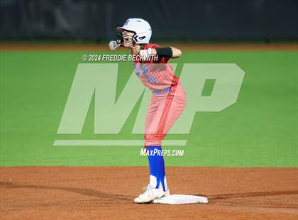 Thumbnail 2 in Midway vs. Kingwood (UIL 6A Softball Semifinal) photogallery.