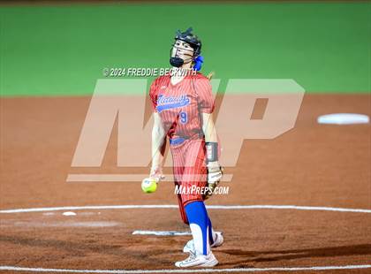 Thumbnail 1 in Midway vs. Kingwood (UIL 6A Softball Semifinal) photogallery.