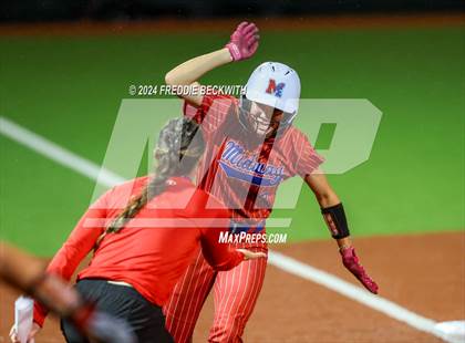 Thumbnail 1 in Midway vs. Kingwood (UIL 6A Softball Semifinal) photogallery.