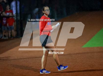 Thumbnail 3 in Midway vs. Kingwood (UIL 6A Softball Semifinal) photogallery.