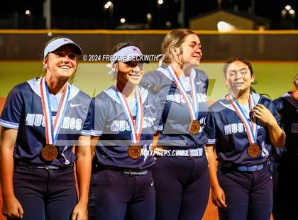 Thumbnail 2 in Midway vs. Kingwood (UIL 6A Softball Semifinal) photogallery.
