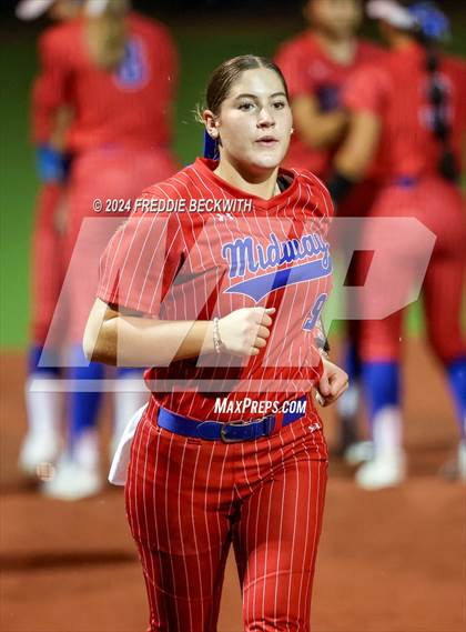 Thumbnail 1 in Midway vs. Kingwood (UIL 6A Softball Semifinal) photogallery.
