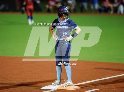 Thumbnail 2 in Midway vs. Kingwood (UIL 6A Softball Semifinal) photogallery.