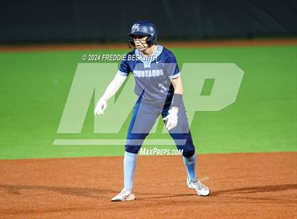 Thumbnail 1 in Midway vs. Kingwood (UIL 6A Softball Semifinal) photogallery.