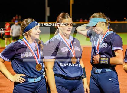 Thumbnail 3 in Midway vs. Kingwood (UIL 6A Softball Semifinal) photogallery.