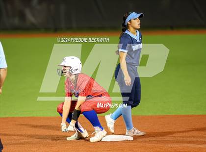 Thumbnail 1 in Midway vs. Kingwood (UIL 6A Softball Semifinal) photogallery.