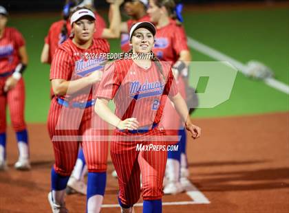 Thumbnail 2 in Midway vs. Kingwood (UIL 6A Softball Semifinal) photogallery.