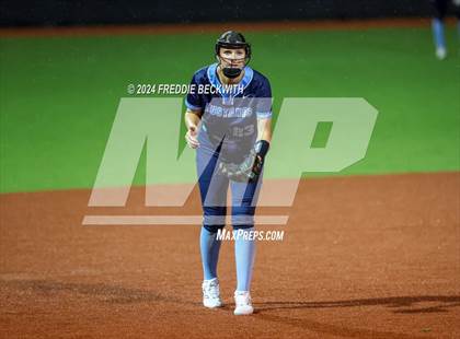 Thumbnail 1 in Midway vs. Kingwood (UIL 6A Softball Semifinal) photogallery.