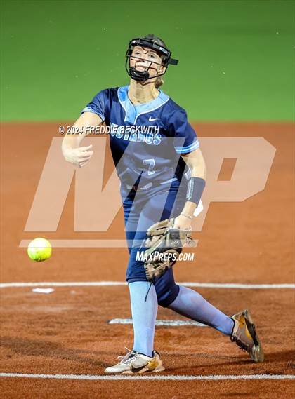 Thumbnail 3 in Midway vs. Kingwood (UIL 6A Softball Semifinal) photogallery.